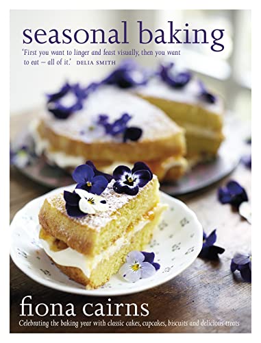 Beispielbild fr Seasonal Baking: Celebrating the baking year with classic cakes, cupcakes, biscuits and delicious treats zum Verkauf von WorldofBooks