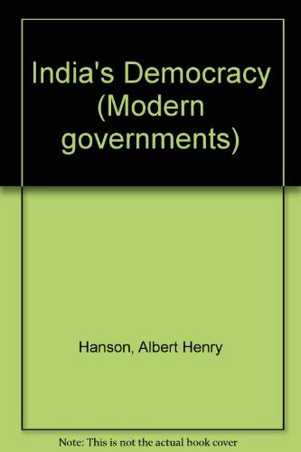 Imagen de archivo de India's Democracy a la venta por Book Dispensary