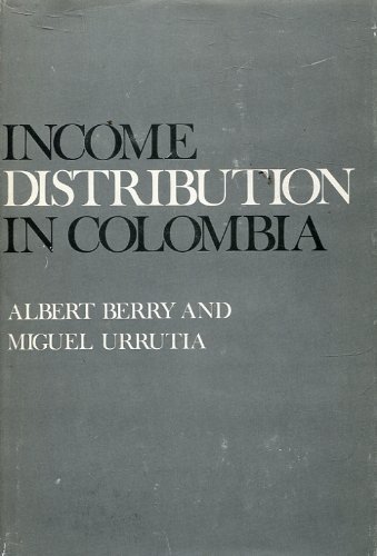 9780300018745: Income Distribution in Colombia