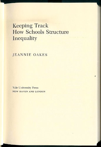 Imagen de archivo de Keeping Track : How Schools Structure Inequality a la venta por Better World Books: West