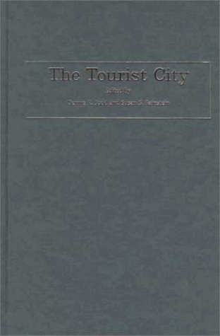 Imagen de archivo de The Tourist City a la venta por Muse Book Shop