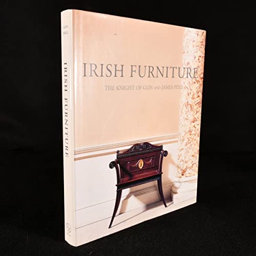 Beispielbild fr Irish Furniture: Woodwork and Carving in Ireland from the Earliest Times to the Act of Union (The Paul Mellon Centre for Studies in British Art) zum Verkauf von GF Books, Inc.