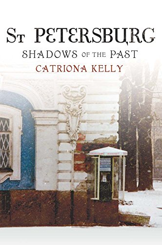 Imagen de archivo de St Petersburg : Shadows of the Past a la venta por Better World Books