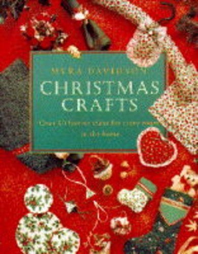 Beispielbild fr Christmas Crafts: Over 50 Festive Ideas for Every Room in the Home zum Verkauf von WorldofBooks