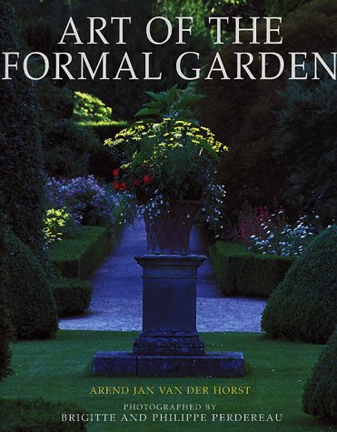 9780304347421: Art of the Formal Garden