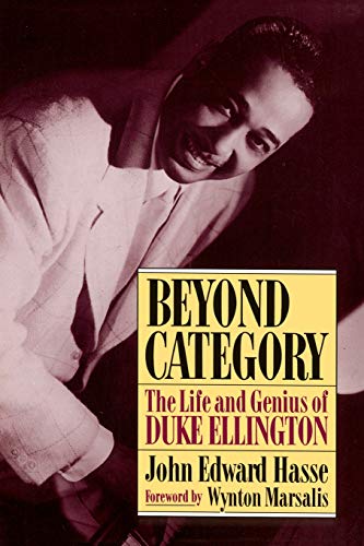 Imagen de archivo de Beyond Category: The Life And Genius Of Duke Ellington a la venta por Goodwill of Colorado