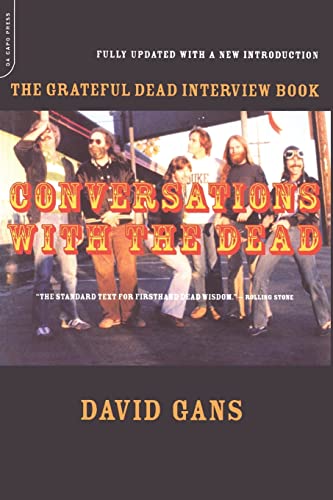 Imagen de archivo de Conversations with the Dead: The Grateful Dead Interview Book a la venta por Books Unplugged