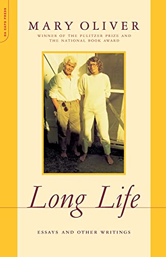 Imagen de archivo de Long Life: Essays and Other Writings a la venta por HPB Inc.