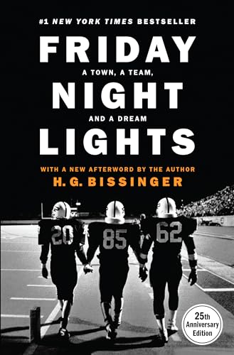 9780306824210: Friday Night Lights, 25th Anniversary Edition: A Town, a Team, and a Dream