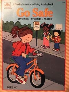 9780307022325: Go Safe (Golden Book)