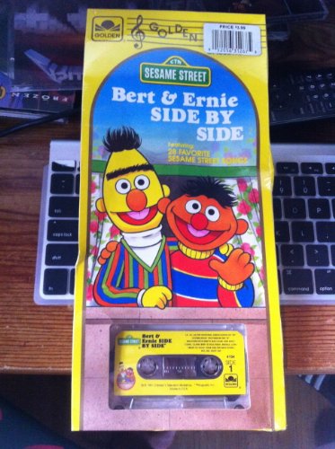 9780307041043: Sesame Street Bert and Ernie Side by Side