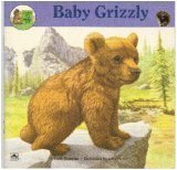 Imagen de archivo de Baby Grizzly (A Golden Look-Look Nature Book) a la venta por Bank of Books