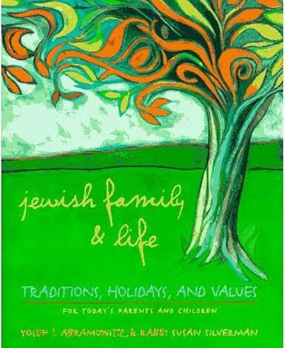 Beispielbild fr Jewish Family & Life: Traditions, Holidays, and Values for Today's Parents and Children zum Verkauf von UHR Books