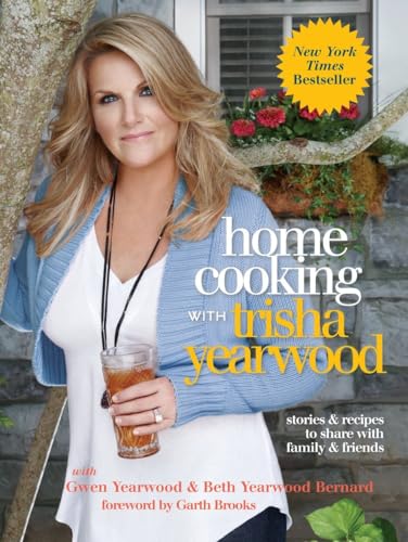 Beispielbild fr Home Cooking with Trisha Yearwood: Stories and Recipes to Share with Family and Friends: A Cookbook zum Verkauf von The Book House, Inc.  - St. Louis
