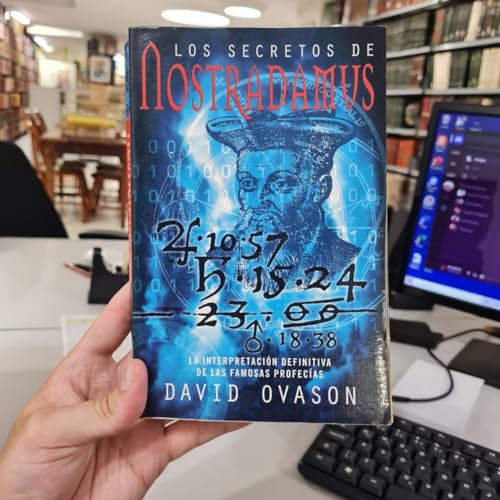 Stock image for Los Secretos de Nostradamus : La Interpretacin Definitiva de las Famosas Profecas for sale by Better World Books