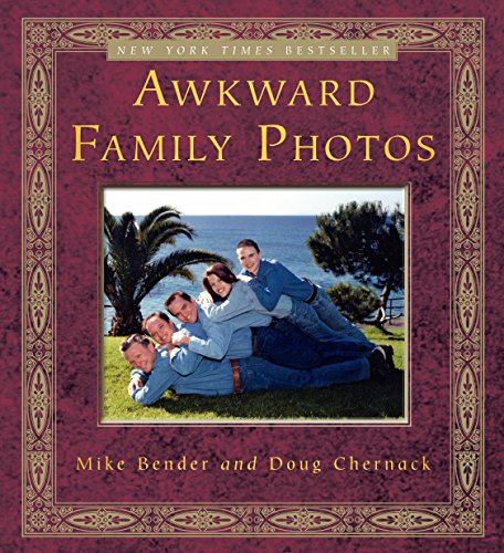 Beispielbild für Awkward Family Photos zum Verkauf von WorldofBooks