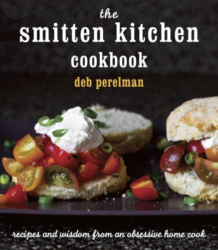 Imagen de archivo de The Smitten Kitchen Cookbook: Recipes and Wisdom from an Obsessive Home Cook a la venta por Goodwill of Colorado