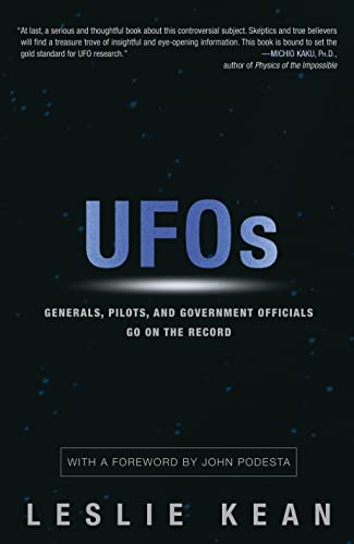 9780307716842: UFOs: Generals, Pilots and Government Officials Go on the Record