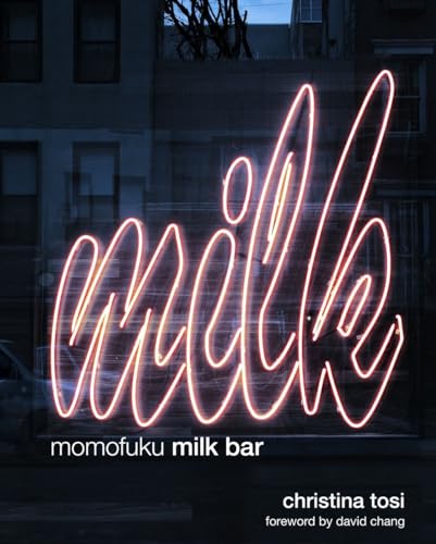 Imagen de archivo de Momofuku Milk Bar: A Cookbook a la venta por Seattle Goodwill