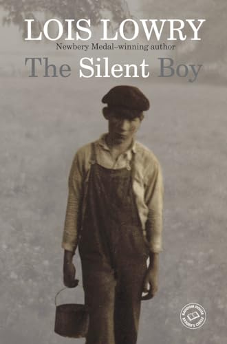 9780307976086: The Silent Boy