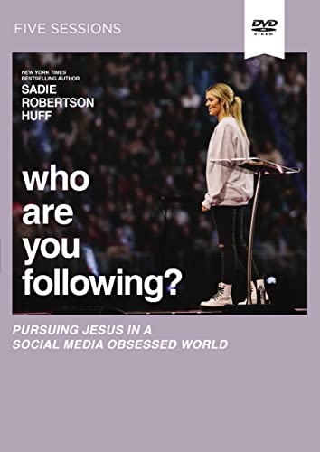 9780310148944: Who Are You Following? Video Study: Pursuing Jesus in a Social Media Obsessed World