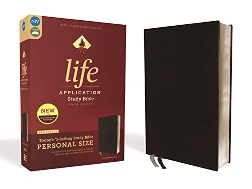 Beispielbild fr NIV, Life Application Study Bible, Third Edition, Personal Size, Bonded Leather, Black, Red Letter zum Verkauf von GF Books, Inc.