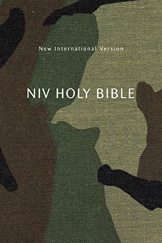 9780310461326: Holy Bible: New International Version, Woodland Camo, Comfort Print