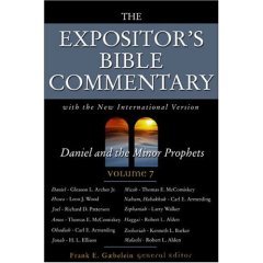 9780310608974: The Expositor's Bible Commentary: Daniel and the Minor Prophets (Volume 7)