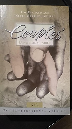 9780310908739: Couple's Devotional Bible: New International Version : For Engaged and Newly Married Couples
