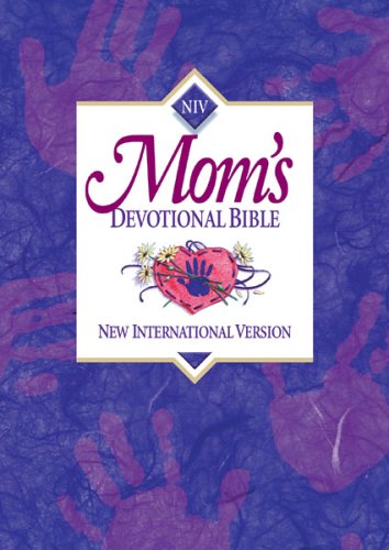 9780310924234: Mom's Devotional Bible, New International Version