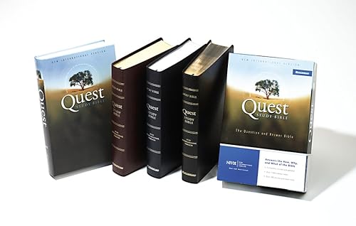 Beispielbild fr NIV Quest Study Bible, Revised zum Verkauf von Half Price Books Inc.