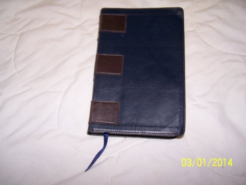 Beispielbild fr Niv New Men's Devotional Bible Zondervan zum Verkauf von Aragon Books Canada