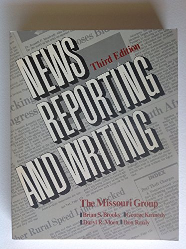 9780312002794: Title: News reporting and writing