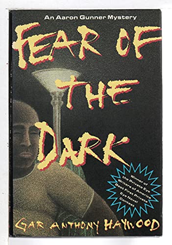 Beispielbild fr Fear of the Dark zum Verkauf von Wonder Book