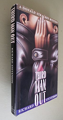 Beispielbild fr Third Man Out : A Donald Strachey Mystery zum Verkauf von Better World Books