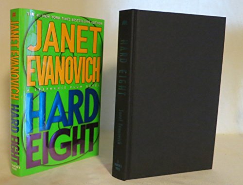 Beispielbild fr Hard Eight (Stephanie Plum) zum Verkauf von Gulf Coast Books