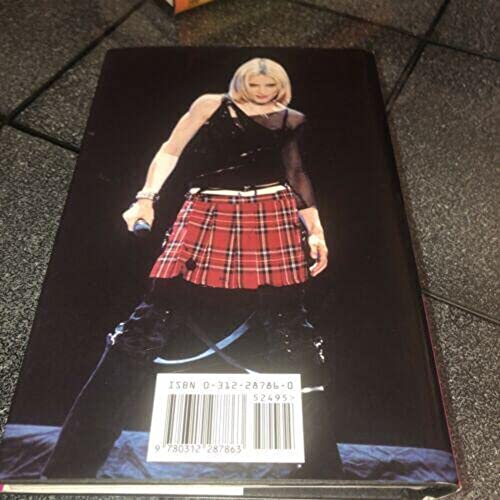 Madonna.{SIGNED}. {FIRST EDITION/ FIRST PRINTING.}.