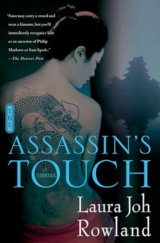 Imagen de archivo de The Assassin's Touch: A Thriller (Sano Ichiro Novels) a la venta por More Than Words