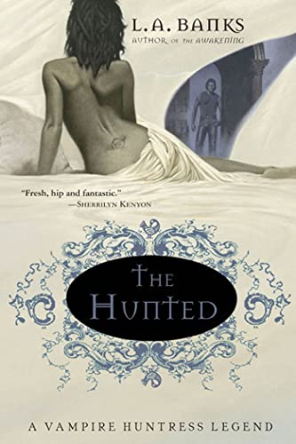 9780312320300: The Hunted: A Vampire Huntress Legend: 3