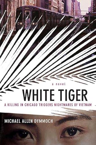 Beispielbild fr White Tiger zum Verkauf von ThriftBooks-Atlanta