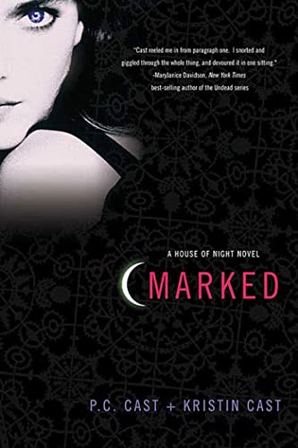 Beispielbild fr Marked : A House of Night Novel zum Verkauf von Better World Books: West