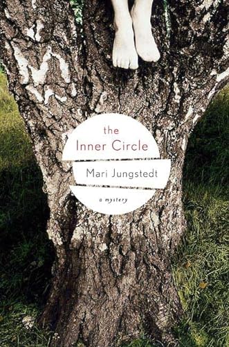 Stock image for The Inner Circle : A Mystery for sale by Better World Books