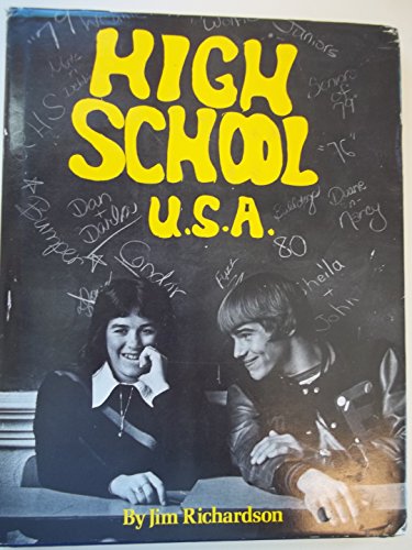 9780312372354: High School: U.S.A.