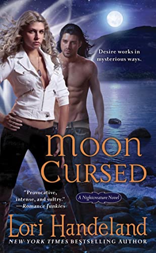 Beispielbild fr Moon Cursed zum Verkauf von Better World Books