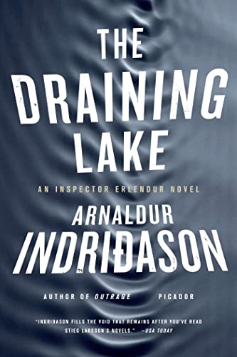 Beispielbild fr The Draining Lake: An Inspector Erlendur Novel (An Inspector Erlendur Series, 4) zum Verkauf von Wonder Book