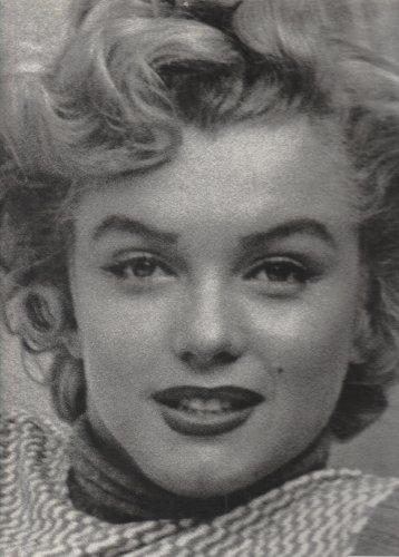 Imagen de archivo de Marilyn Mon Amour: The Private Album of Andre De Dienes, Her Preferred Photographer a la venta por STUDIO V