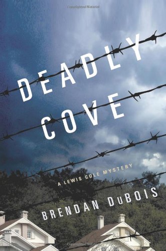 Beispielbild fr Deadly Cove: A Lewis Cole Mystery (Lewis Cole Mysteries) zum Verkauf von SecondSale