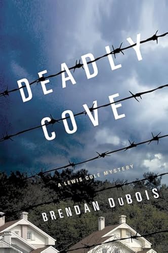 Imagen de archivo de Deadly Cove: A Lewis Cole Mystery (Lewis Cole Mysteries) a la venta por SecondSale