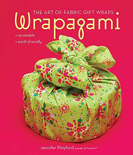 Imagen de archivo de Wrapagami: The Art of Fabric Gift Wraps a la venta por Goodwill Books