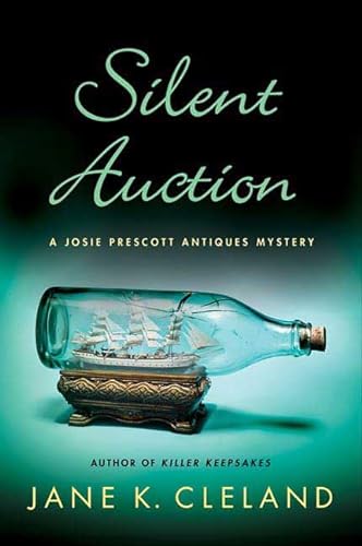 9780312586553: Silent Auction (Josie Prescott Antiques Mysteries)